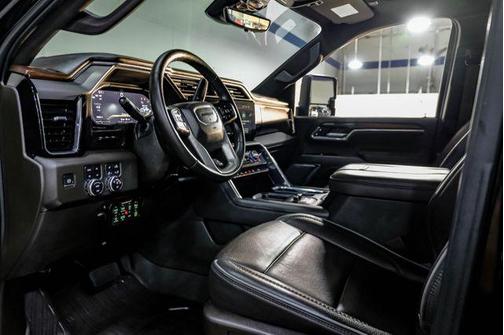 Onyx Black 2024 GMC Sierra 2500 Denali