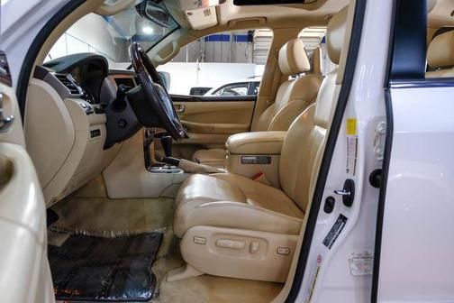 2015 Lexus LX 570 Base