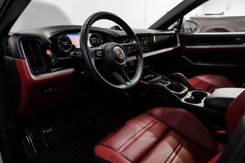 2024 Porsche Cayenne Cayenne