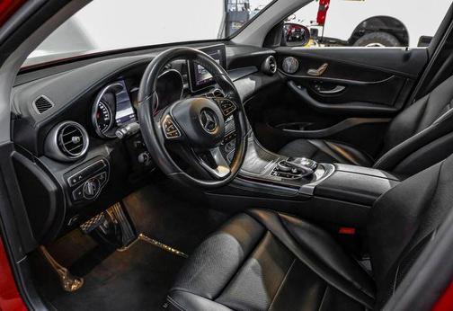 2017 Mercedes-Benz GLC 300 4MATIC Coupe