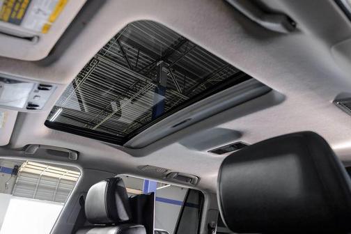 2017 Toyota Land Cruiser Base
