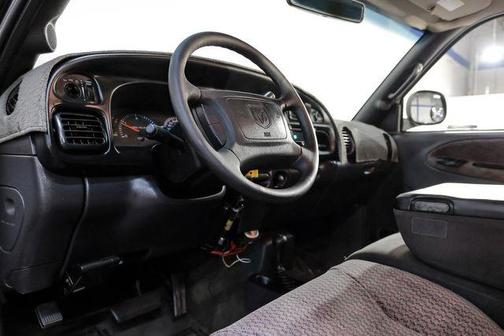 2001 Dodge Ram 2500 SLT