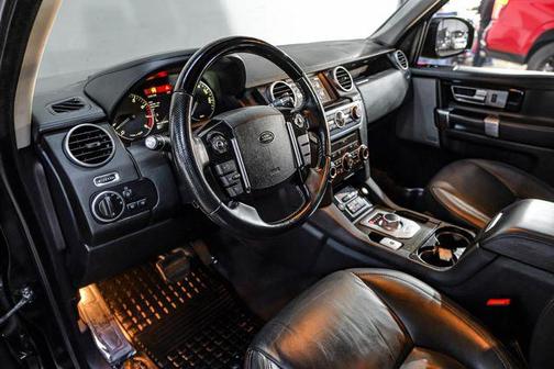 2016 Land Rover LR4 Base