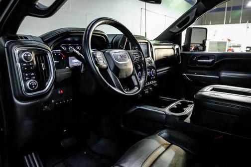 Forest Metallic 2022 GMC Sierra 2500 AT4