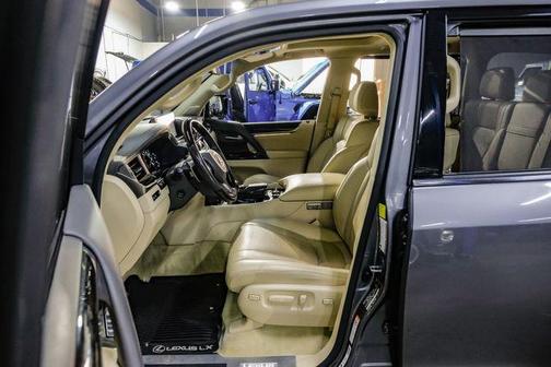 Nebula Gray Pearl 2018 Lexus LX 570 Base
