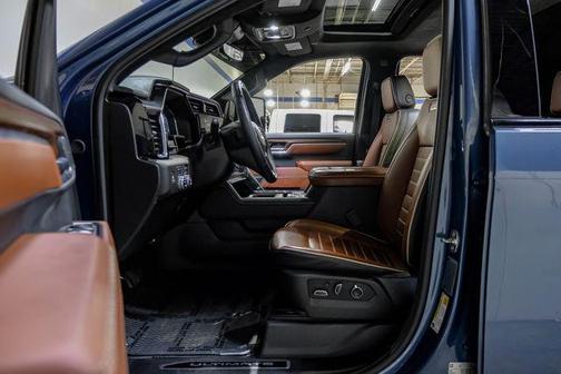 2025 GMC Sierra 3500 Denali