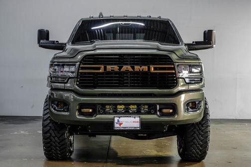 2020 RAM 2500 Laramie Mega Cab 4X4 6'4' Box