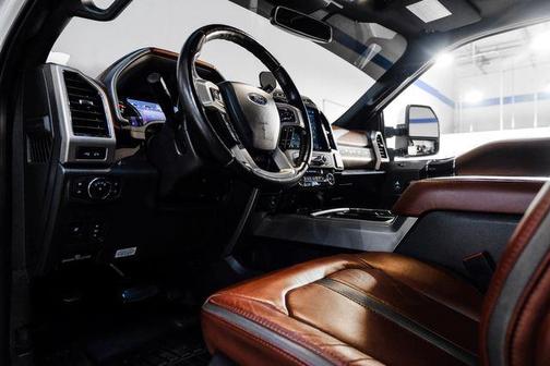 2022 Ford F-250 Platinum