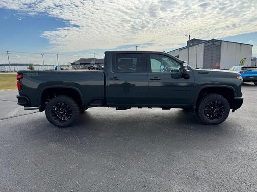 2026 Chevrolet Silverado 3500 LTZ
