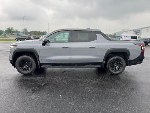 2025 Chevrolet Silverado EV LT