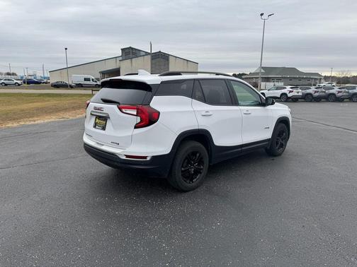 2022 GMC Terrain AWD AT4