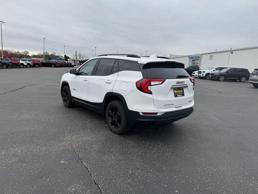 2022 GMC Terrain AWD AT4