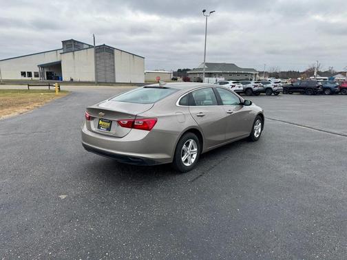 2023 Chevrolet Malibu FWD 1LT
