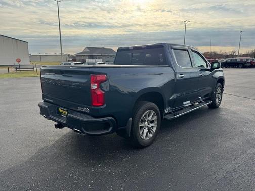 2022 Chevrolet Silverado 1500 High Country