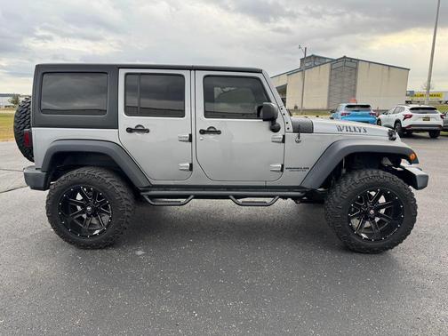 2017 Jeep Wrangler Unlimited Willy Wheeler 4x4