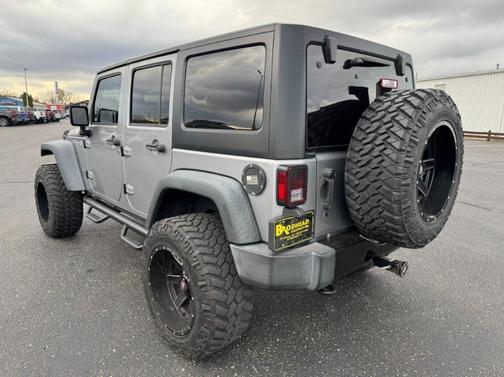 2017 Jeep Wrangler Unlimited Willy Wheeler 4x4