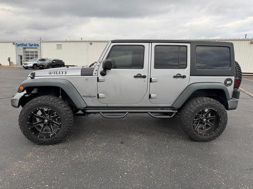 2017 Jeep Wrangler Unlimited Willy Wheeler 4x4
