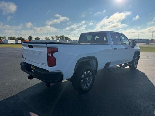 2024 Chevrolet Silverado 2500 Custom