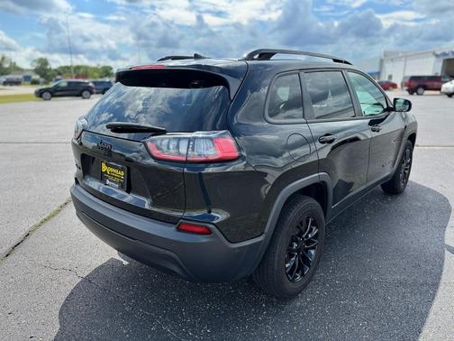 2023 Jeep Cherokee Altitude