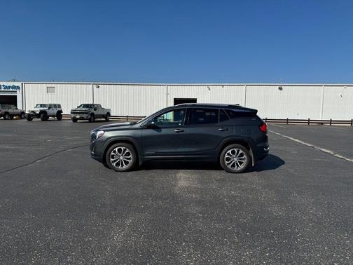 2020 GMC Terrain SLT