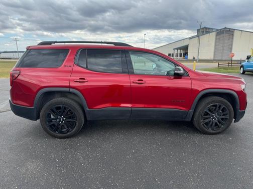 2023 GMC Acadia AWD SLE