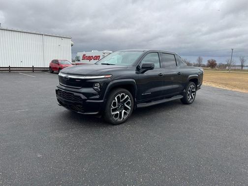 2024 Chevrolet Silverado EV First-Edition RST 4WD