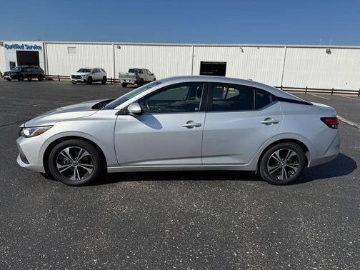 2023 Nissan Sentra SV