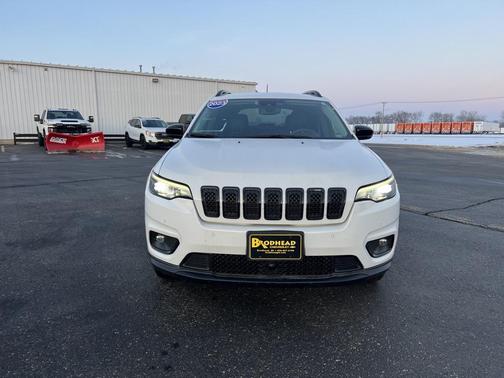 2023 Jeep Cherokee Altitude