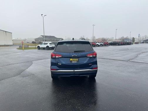 2022 Chevrolet Equinox FWD RS