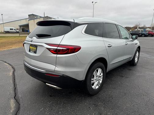 2021 Buick Enclave AWD Essence