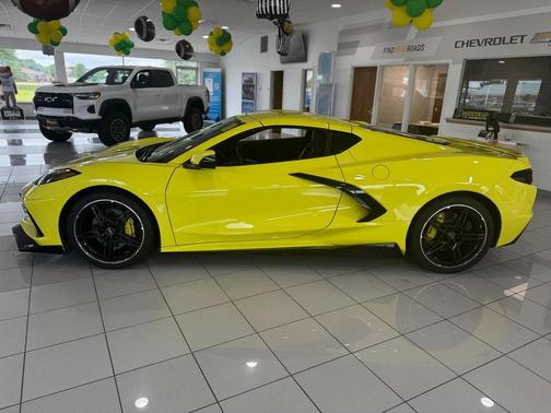 2024 Chevrolet Corvette Stingray w/1LT