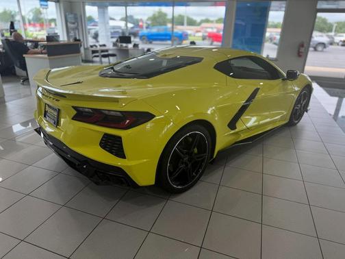 2024 Chevrolet Corvette Stingray w/1LT