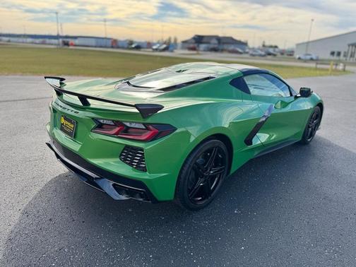 2026 Chevrolet Corvette Stingray w/2LT
