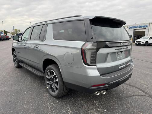 2026 Chevrolet Suburban RST