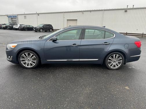 2014 Kia Cadenza Premium