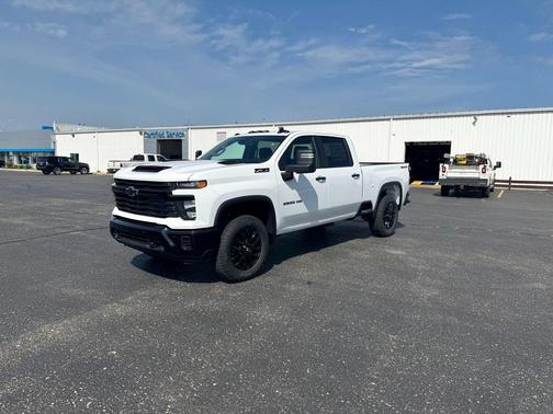 2026 Chevrolet Silverado 2500 Custom