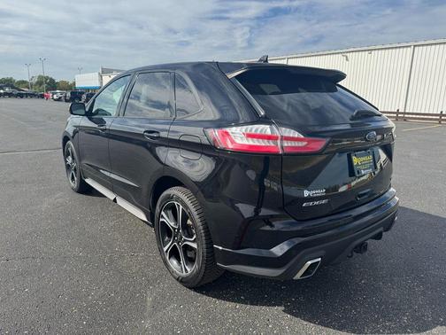 2019 Ford Edge ST