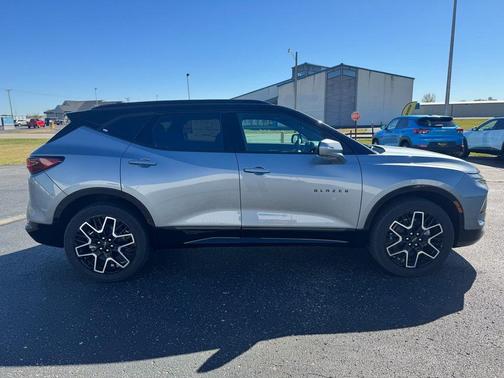 2025 Chevrolet Blazer RS