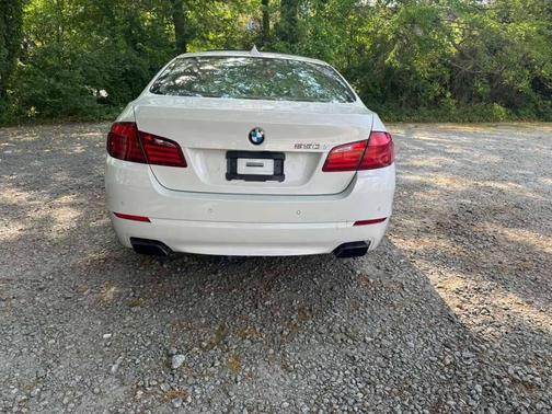 Milano Beige Metallic 2011 BMW 550 550i 4dr Sedan