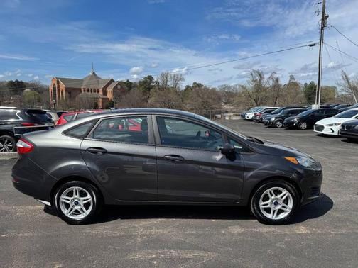 2018 Ford Fiesta SE