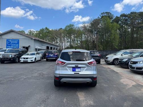 Ingot Silver 2016 Ford Escape SE