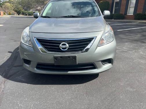 2014 Nissan Versa 1.6 SV