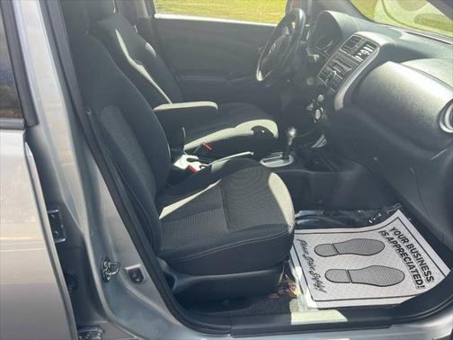2014 Nissan Versa 1.6 SV
