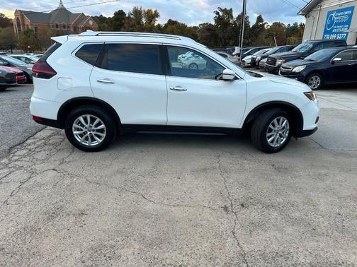 2019 Nissan Rogue SV