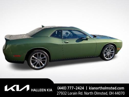 2021 Dodge Challenger SXT