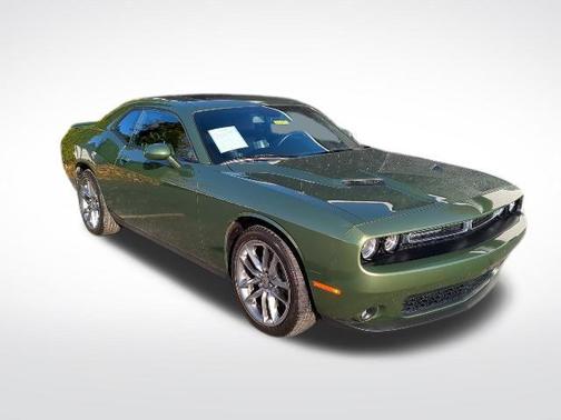2021 Dodge Challenger SXT