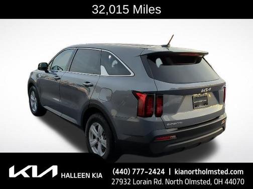 2023 Kia Sorento LX