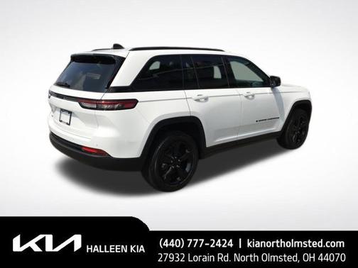 2023 Jeep Grand Cherokee Altitude