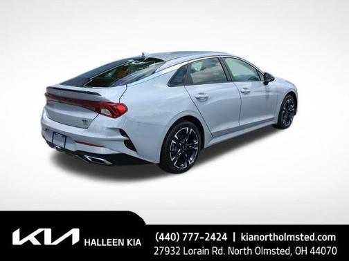 2024 Kia K5 GT-Line