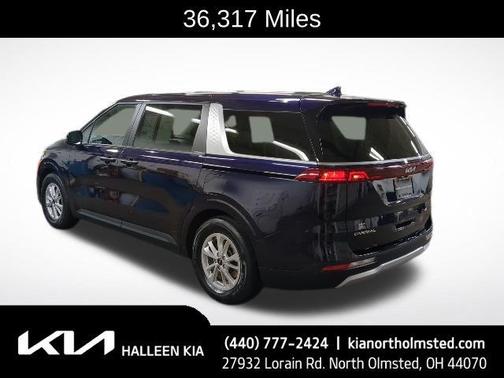 2024 Kia Carnival LX